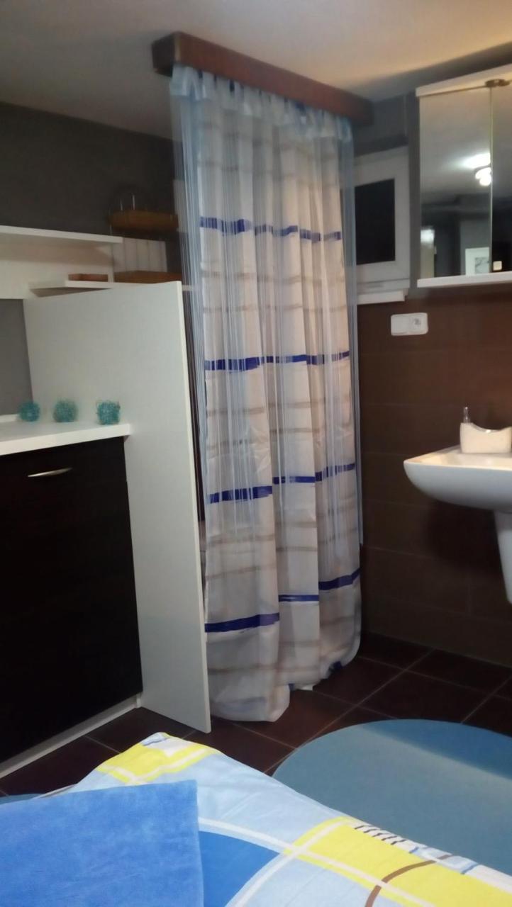 Apartmany Mk U Modre Kocky Nové Hrady 外观 照片